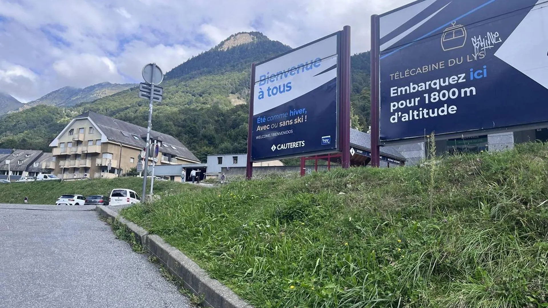 公寓 Studio Montagnard Avec Balcon Et Parking A Cauterets - Fr-1-812-12
